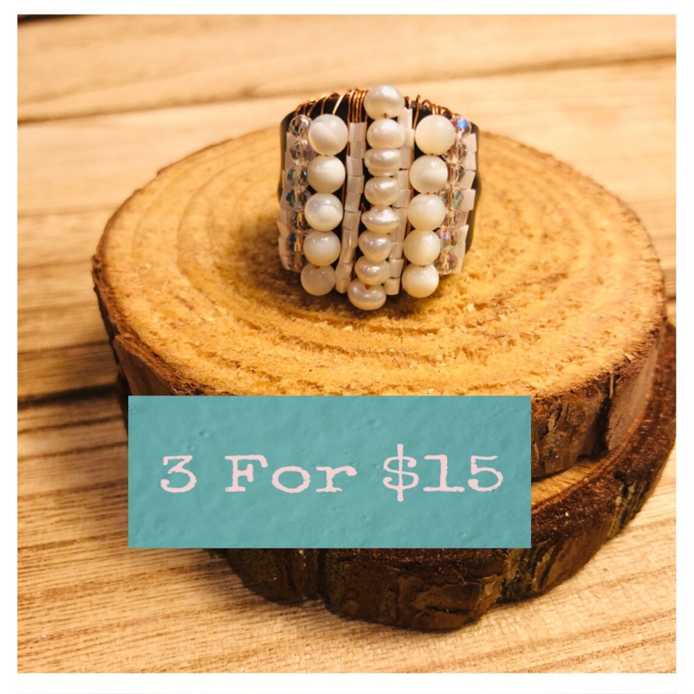 MULTI STONE RING